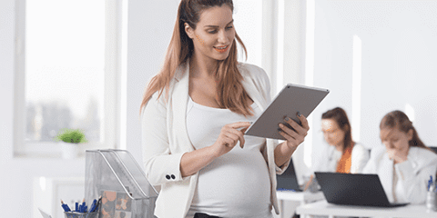 California Pregnancy Leave: A Guide to FMLA, PDL & CFRA Photo